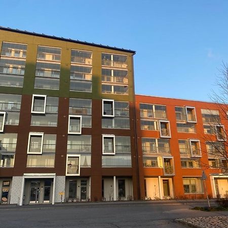Modern One Bedroom Apartment Nearby Airport Vantaa Eksteriør billede