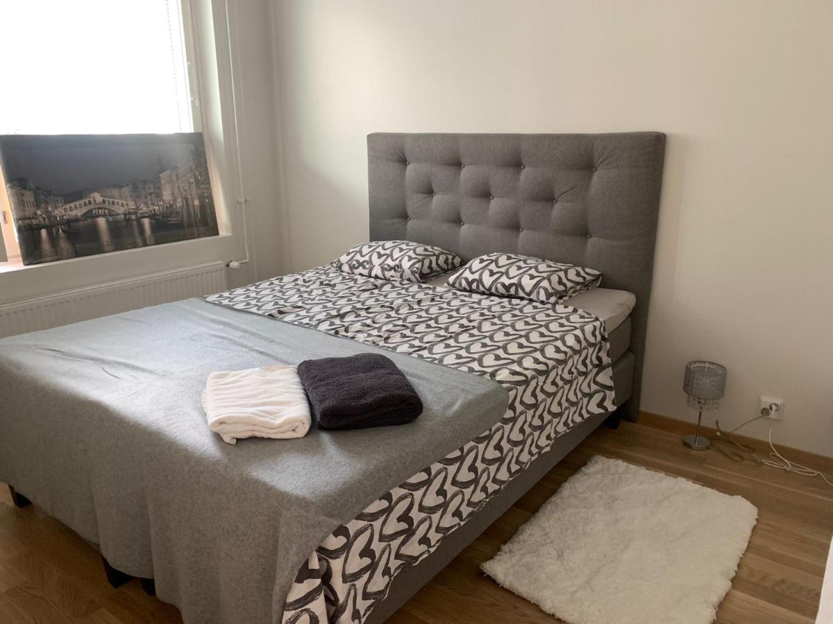 Modern One Bedroom Apartment Nearby Airport Vantaa Eksteriør billede