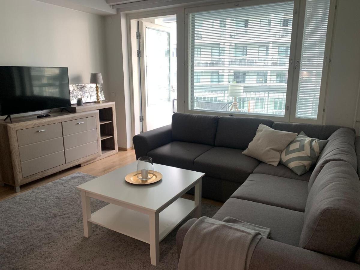 Modern One Bedroom Apartment Nearby Airport Vantaa Eksteriør billede